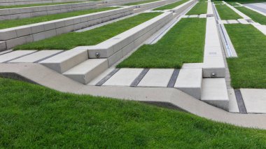 Merdiven manzarasını kapatın ve Ceneviz Parkı, Kolomb, Ohio 'daki manzarayı takip edin..