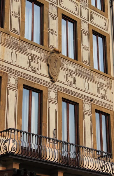 Ventanas Cuadradas Palacio Renacentista Florencia Italia — Foto de Stock