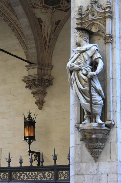 Statuen Schmücken Die Fassade Der Loggia Della Mercanzia Siena Italien — Stockfoto