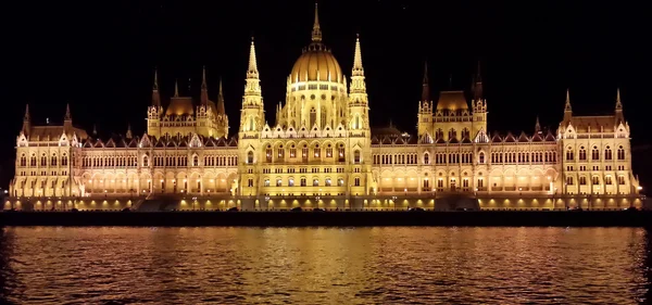 Budapeşte 'deki Meclis Binası — Stok fotoğraf
