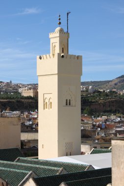 Bab Boujloud Camii minaresi
