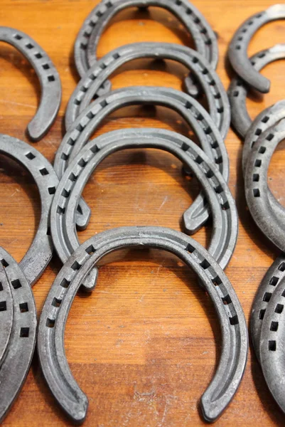 Metal horse shoes — Stock Photo, Image