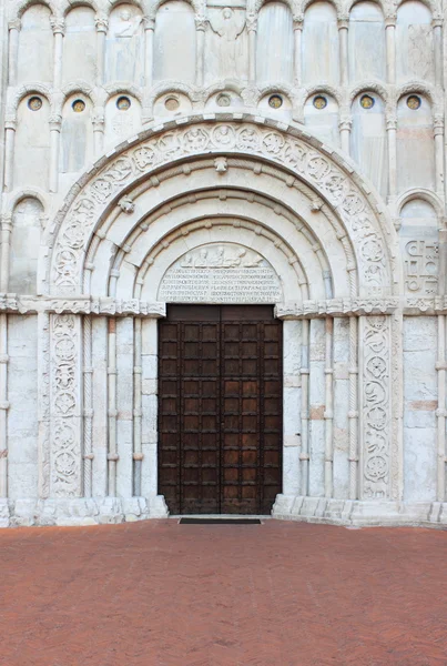 Santa Maria della Piazza Kirche in ancona — Stockfoto