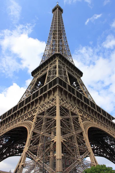 Torre Eiffel en París — Foto de Stock