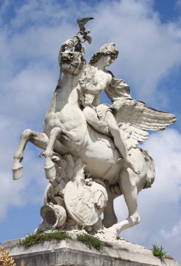 Pegasusin Tuileries Bahçeleri Paris sürme Merkür'ün heykeli