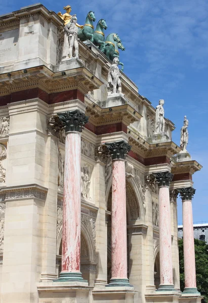 Der Triumphbogen des Karussells in Paris — Stockfoto