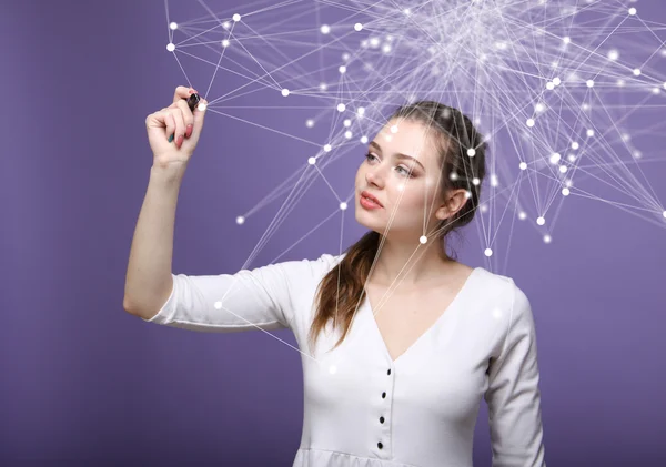 Concepto de conexión de red global, mujer que trabaja con interfaz informática futurista . — Foto de Stock