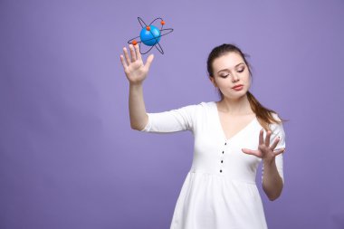 Kadın bilim atom modeli, araştırma kavramı ile