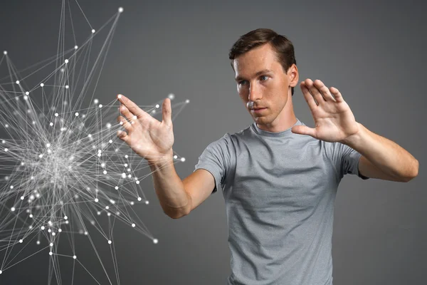 Hombre trabajando con puntos vinculados. Concepto de conexión inalámbrica . —  Fotos de Stock