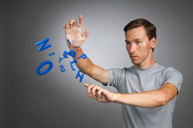 Mektuplar, bir dizi ile çalışan adam kavramı yazma.