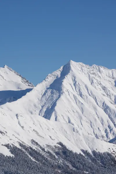 Montanhas de Krasnaya Polyana, Sochi, Rússia — Fotografia de Stock