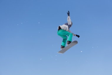 Snowboard atlar kar Park