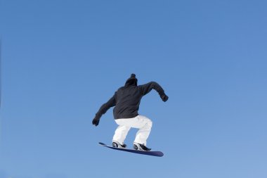 Snowboard atlar kar Park