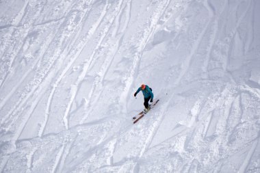 Ekstrem Kayak freeride, parça bir yamaç