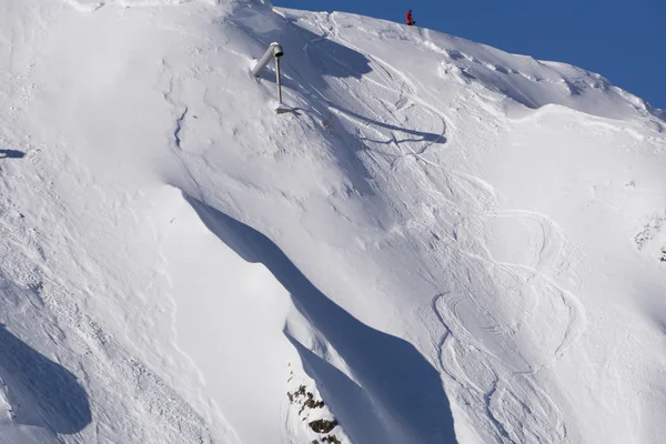 Tracks on a mountain Slope, extreme freeride — Stock Photo, Image