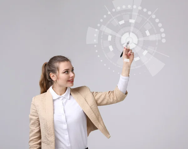 Tecnología del futuro. Mujer trabajando con interfaz futurista — Foto de Stock