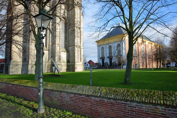 Der Kirchturm Von Sint Lievensmonstertoren Und Die Kirche Nieuwe Kerk — Stockfoto