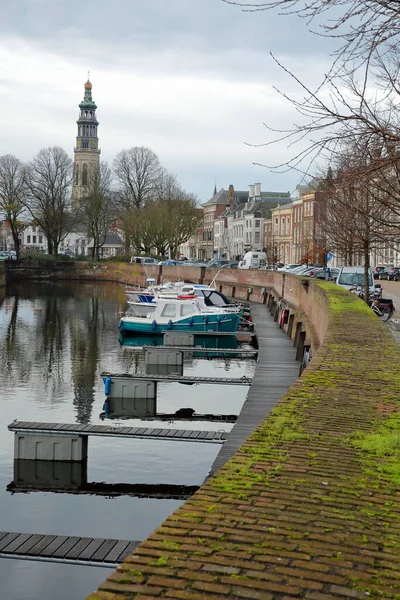 Riflessioni Abdijtoren Lange Jan Long John Abbey Tower Visto Dam — Foto Stock