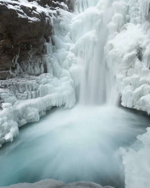 Johnston Kanyonu Kış Mevsiminde Lower Falls Banff Ulusal Par Alberta Stok Fotoğraf