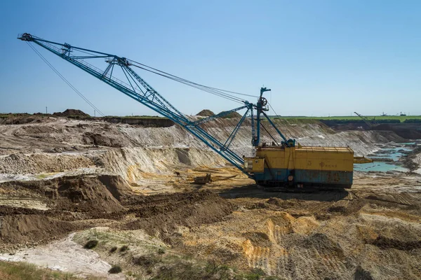 Excavadora Ambulante Una Cantera Arcilla Región Zaporizhia Ucrania Julio 2015 — Foto de Stock