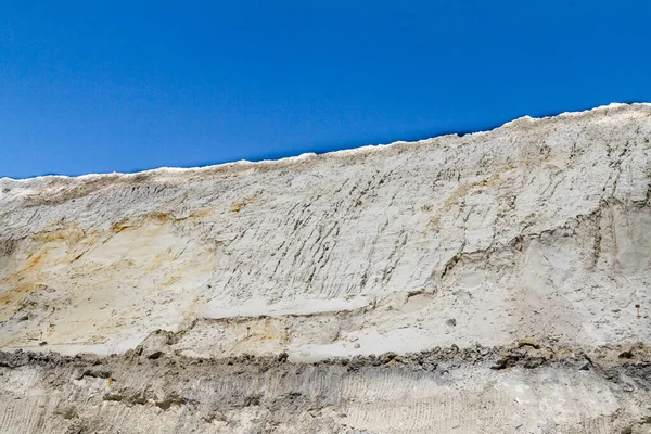 Геологічна Секція Шару Мінералів Кварцового Піску Вторинного Каоліну Глиняній Каменоломні — стокове фото