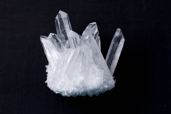 Große Kristalle Aus Natürlichem Transparentem Steinbergkristall Nahaufnahme Transparenter Quarz Kristallen — Stockfoto