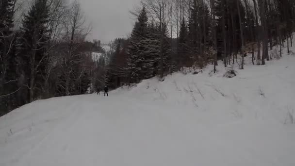 Esqui Estância Esqui Férias Inverno Feriados Fins Semana Montanhas Cobertas — Vídeo de Stock