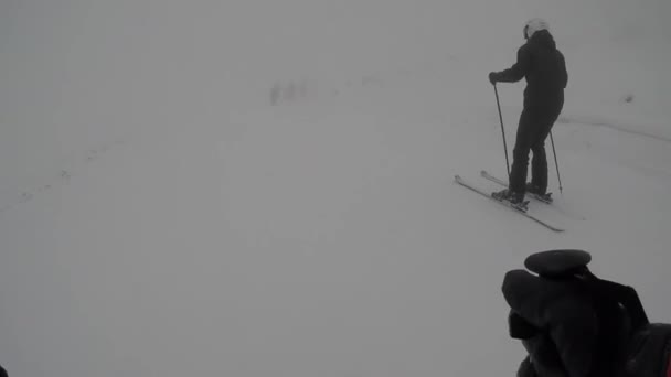 Esqui Estância Esqui Férias Inverno Feriados Fins Semana Montanhas Cobertas — Vídeo de Stock