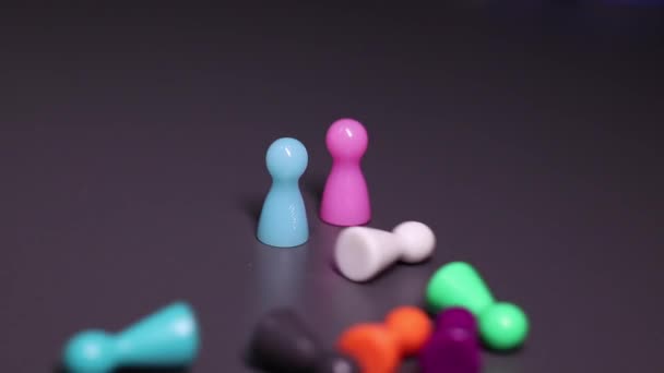 Elementi Gioco Tavolo Persone Colorate Figura Meeple Personaggio Patatine Partita — Video Stock