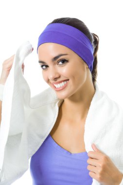 Menekşe fitness giyim izole havlu ile esmer kadın 