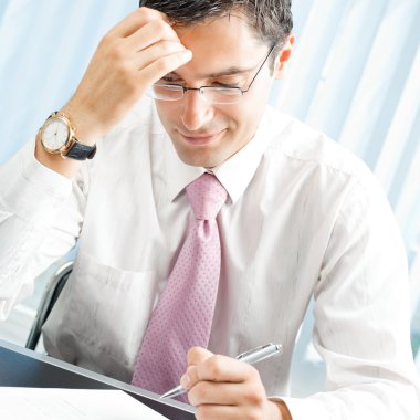 Office belgeleri ile işadamı