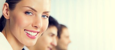 Ofis, boşaltmak ile neşeli iş takım