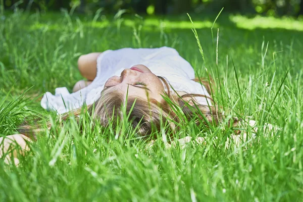 One Young girl — Stock Photo, Image