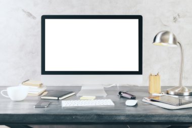 Beyaz Bilgisayar Ekranı