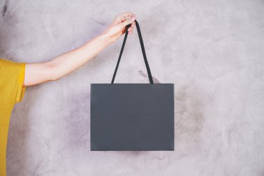 Kadın kol holding çanta
