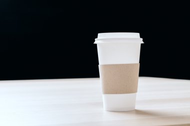 kahve siyah arka plan üzerine