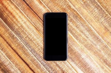 Plakalar üzerinde siyah telefon