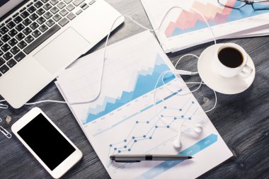 İş raporu ve telefon