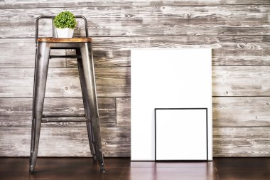 Çerçeve ve ahşap üzerine dışkı