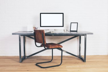 Boş ekran ile Designer Danışma 