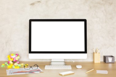 Masaüstü beyaz bilgisayar monitörü ile