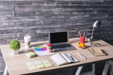 Modern masaüstü yan