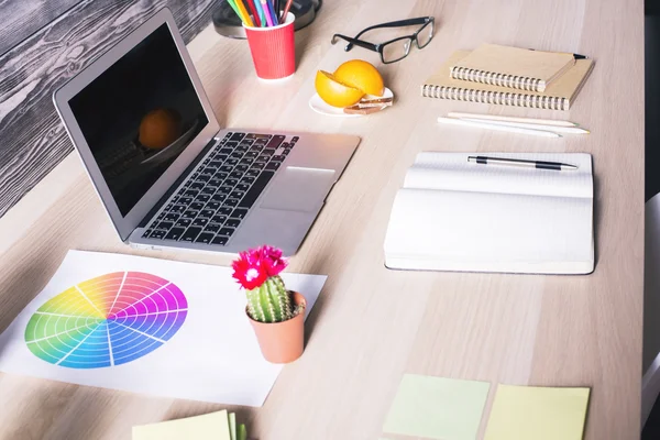 Wooden desktop side — Stock Photo, Image