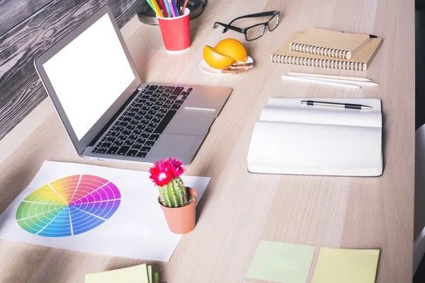 Wooden desk side — Stock Photo, Image