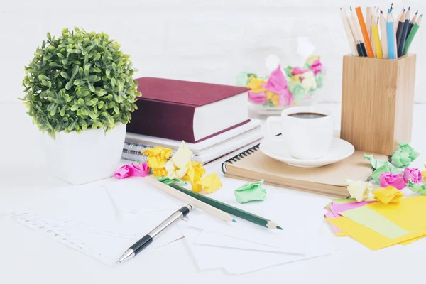 Messy office desktop closeup — Stock Photo, Image