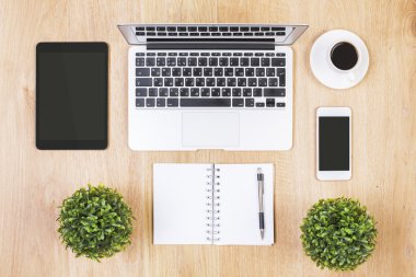 Tablet, smartphone ve dizüstü