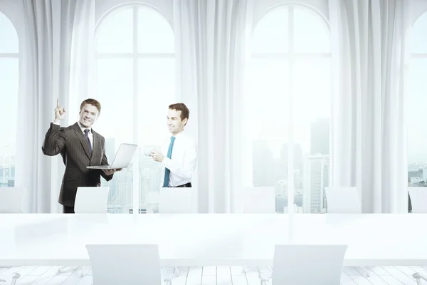 Businesspeople in conference room — Stock Photo, Image