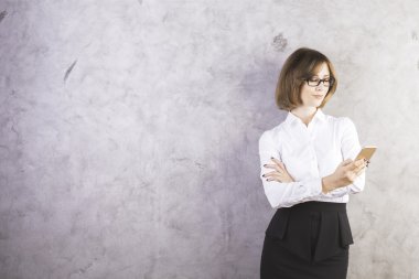 Smartphone kullanarak erkek