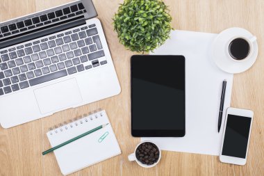 Office Masaüstü elektronik cihazlar ile