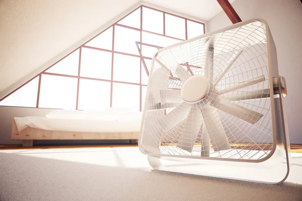 Ventilador no quarto — Fotografia de Stock